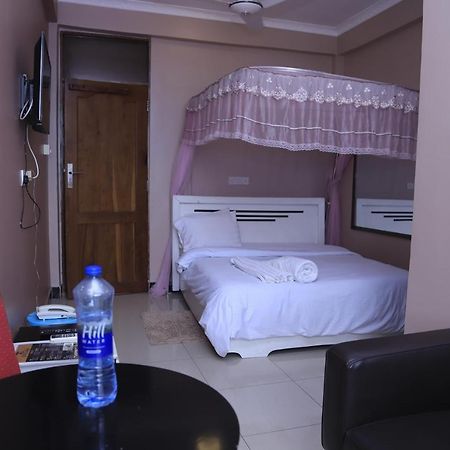 B10 Airport Lodge Dar es Salaam Exteriör bild