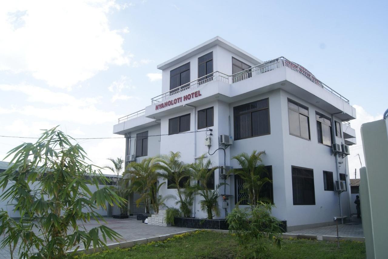 B10 Airport Lodge Dar es Salaam Exteriör bild