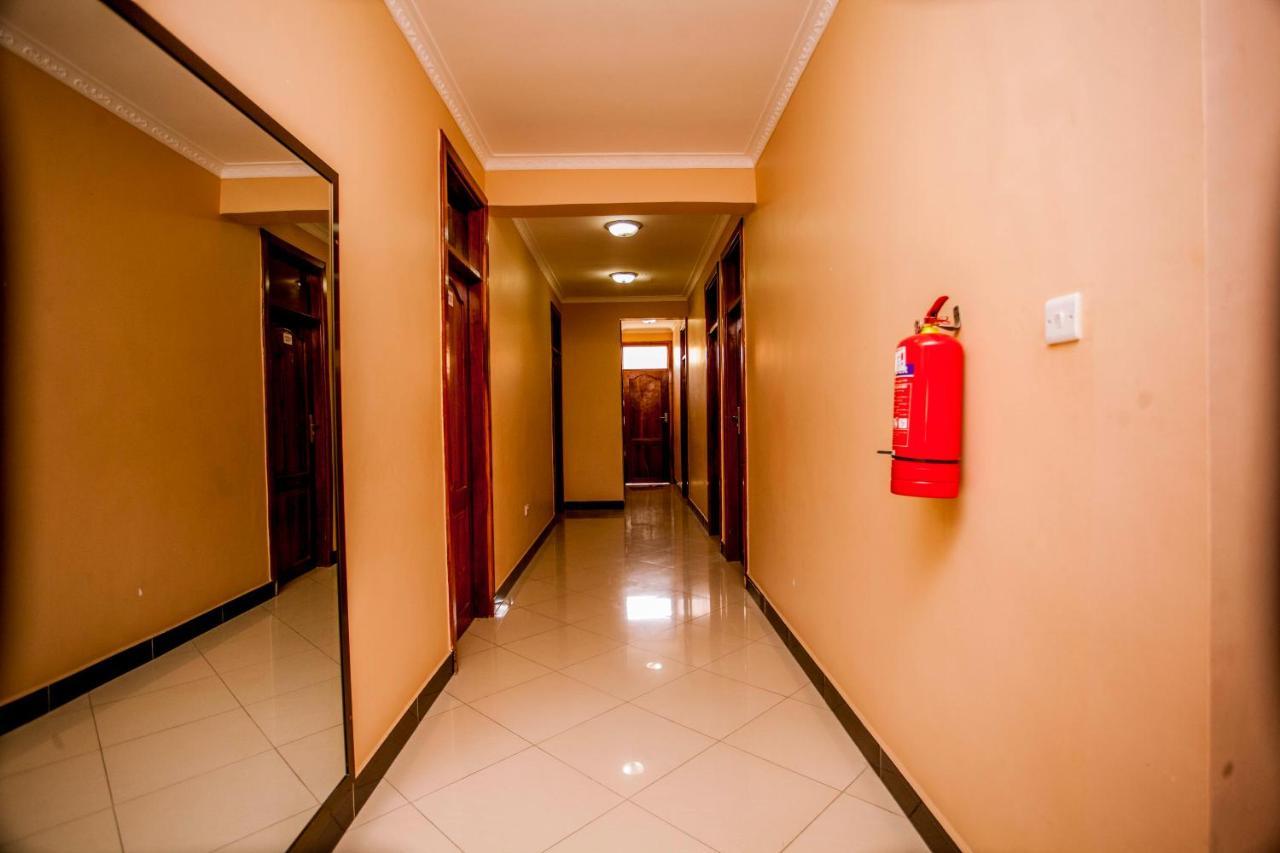B10 Airport Lodge Dar es Salaam Exteriör bild