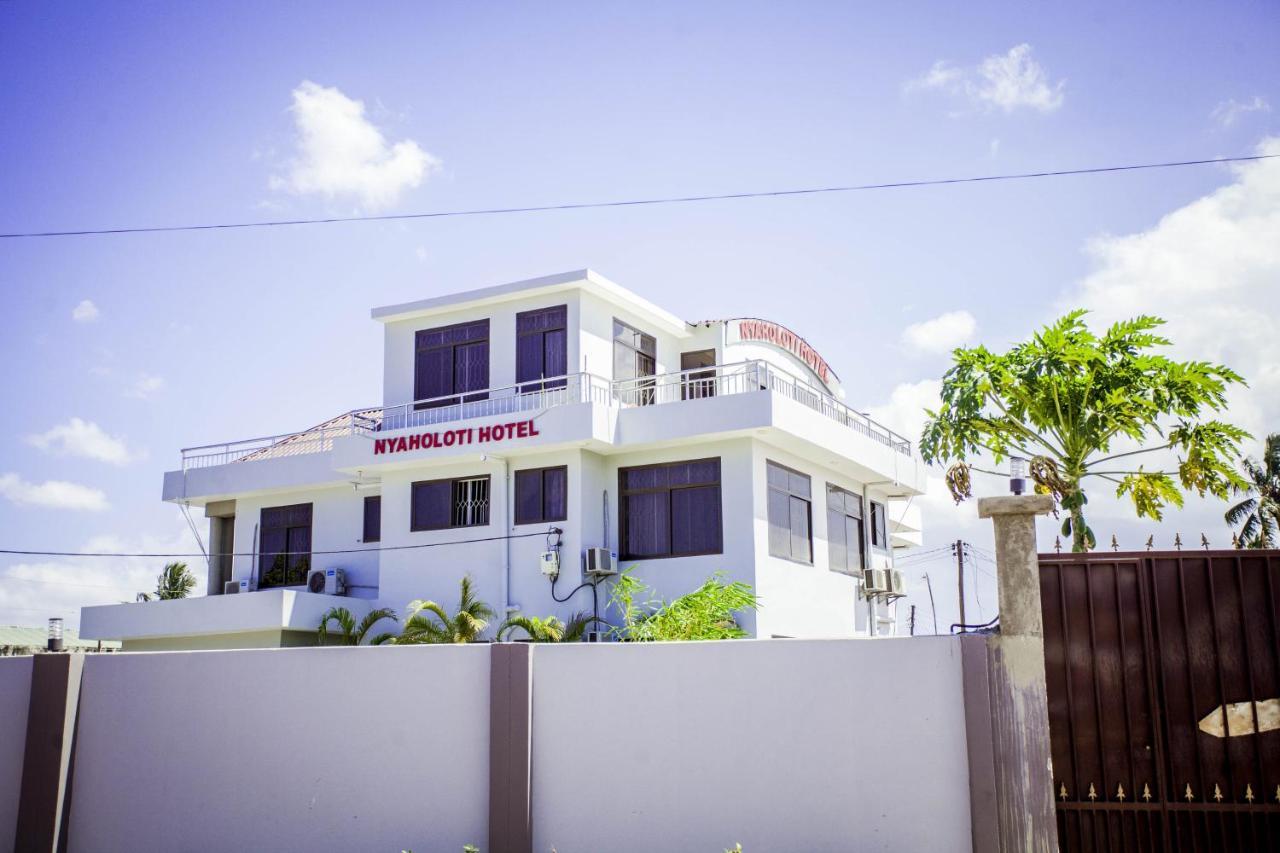 B10 Airport Lodge Dar es Salaam Exteriör bild